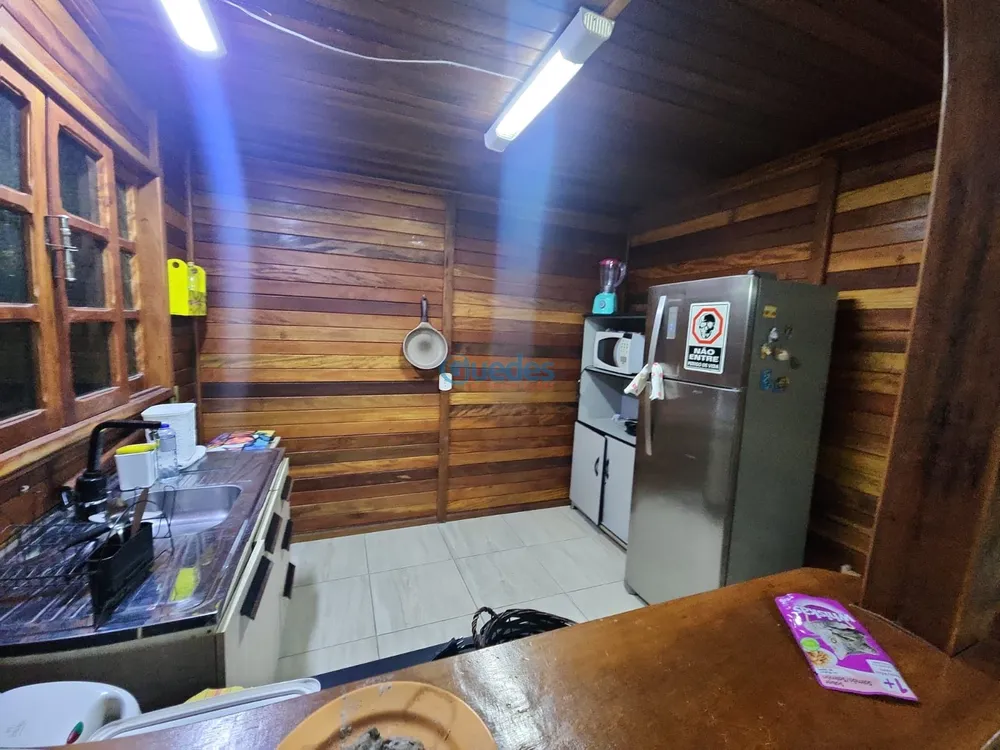 Casa, 6 quartos, 210 m² - Foto 6
