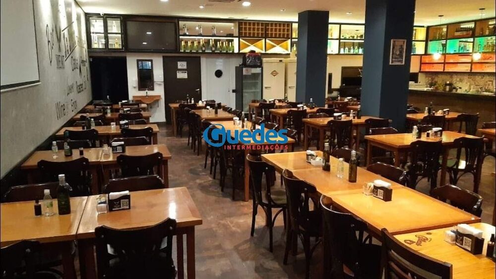 Prédio Inteiro à venda, 250m² - Foto 1