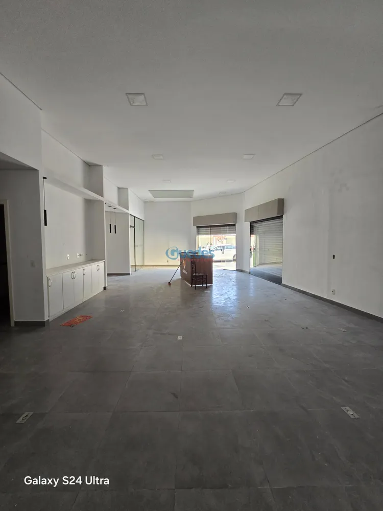 Loja-Salão, 200 m² - Foto 1