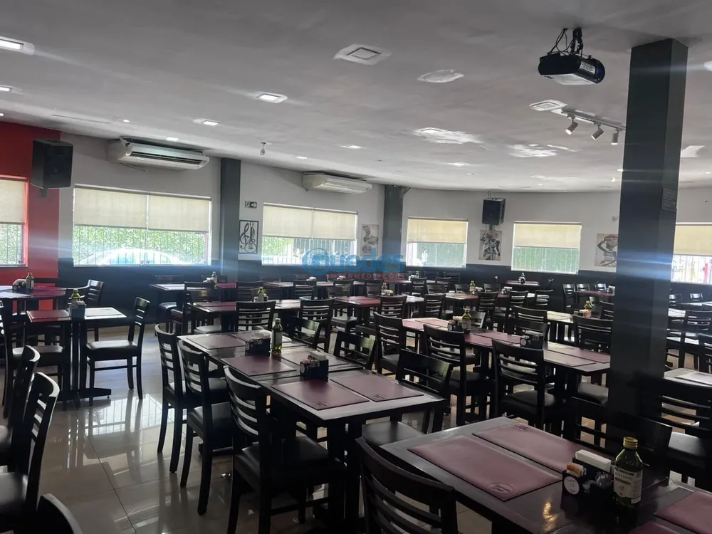 Prédio Inteiro, 300 m² - Foto 1