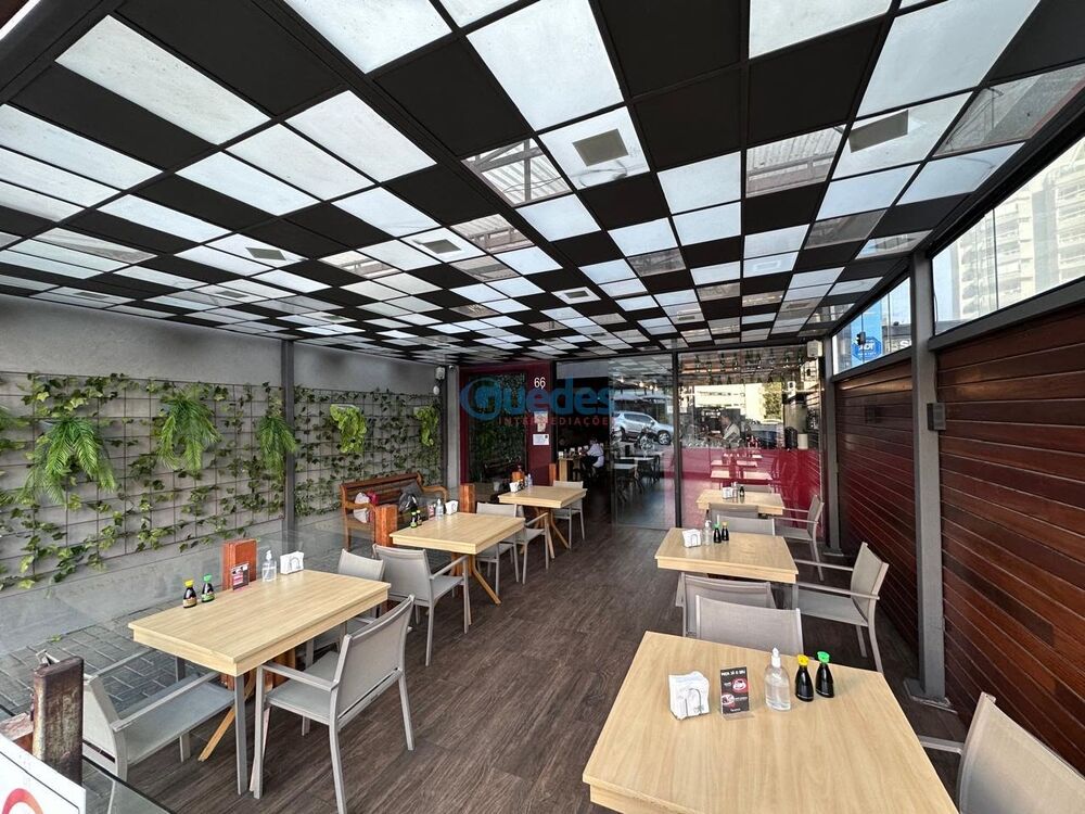 Prédio Inteiro à venda, 200m² - Foto 2
