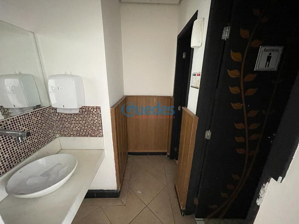 Loja-Salão, 300 m² - Foto 2