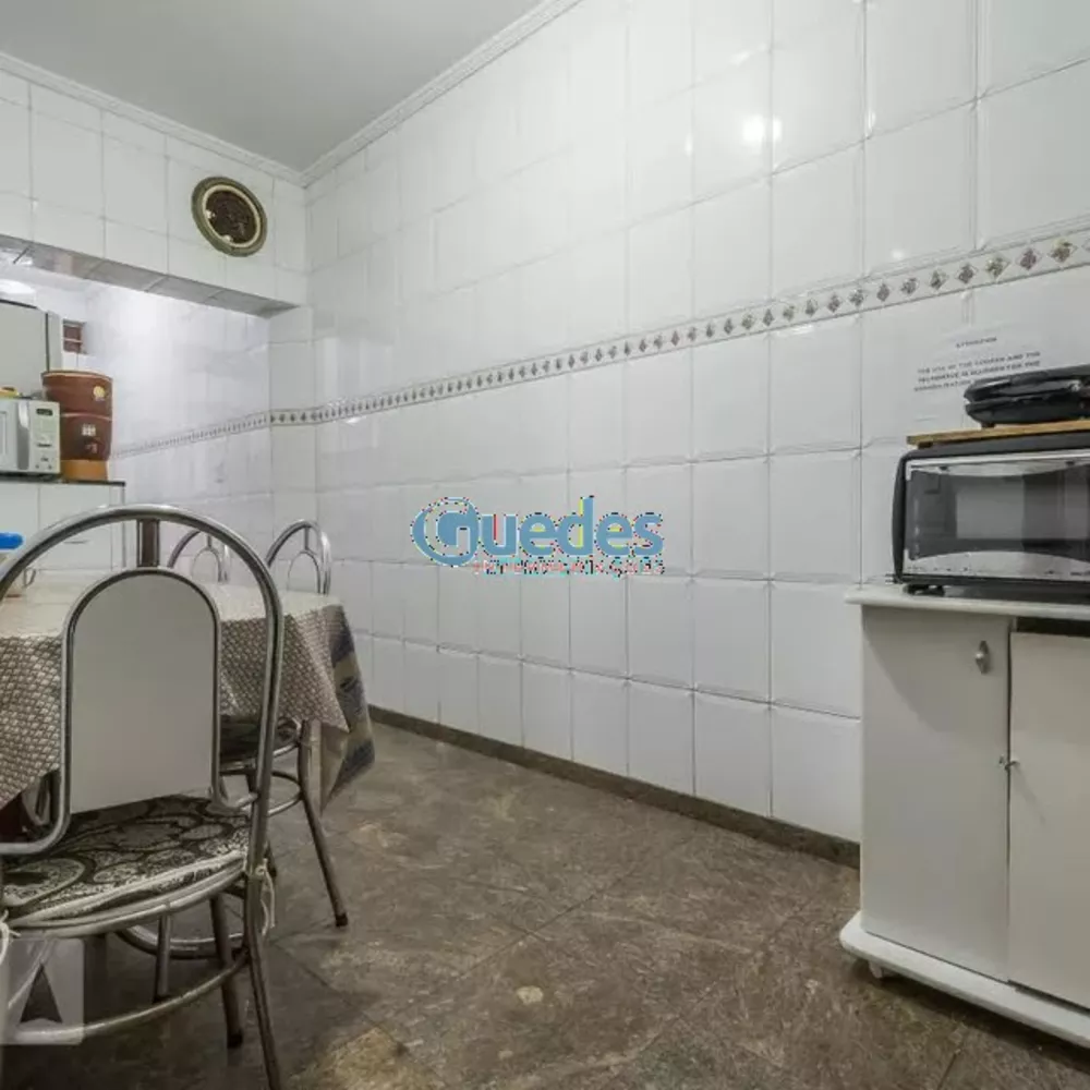 Sobrado à venda com 7 quartos, 250m² - Foto 28