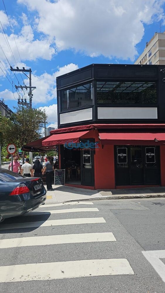 Prédio Inteiro à venda, 300m² - Foto 2