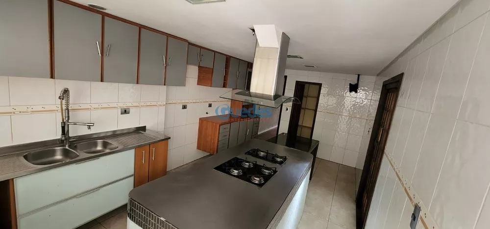 Sobrado, 3 quartos, 300 m² - Foto 4