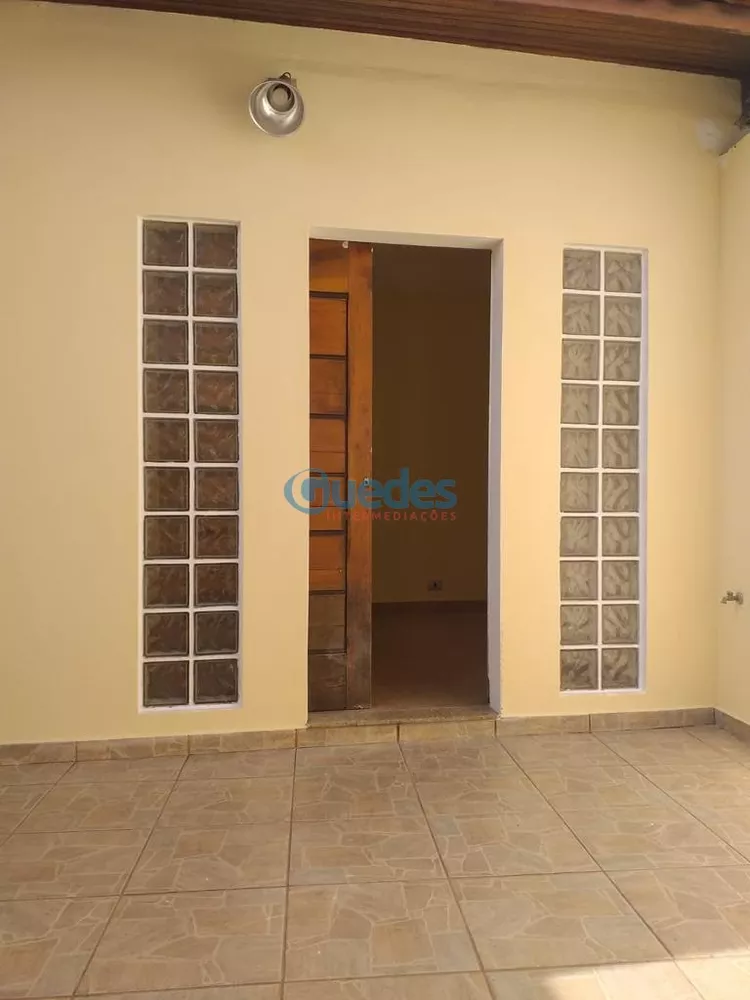 Sobrado, 3 quartos, 300 m² - Foto 1