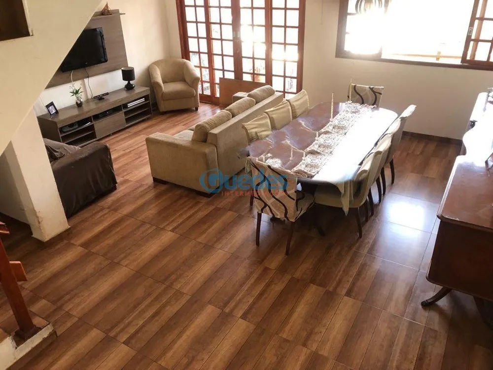 Sobrado, 3 quartos, 152 m² - Foto 1
