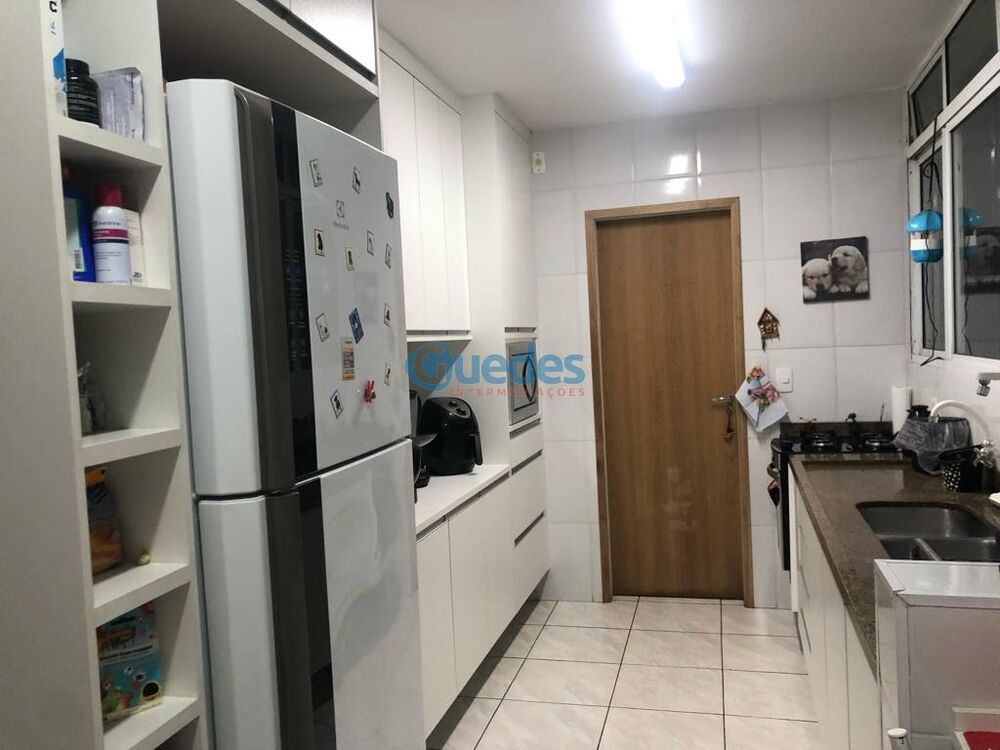 Sobrado à venda com 3 quartos, 152m² - Foto 8