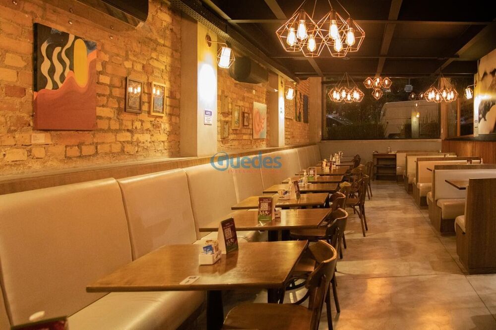 Prédio Inteiro à venda, 850m² - Foto 1