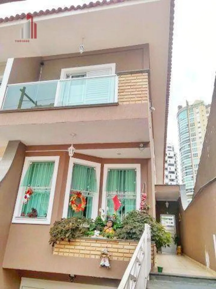 Sobrado, 3 quartos, 274 m² - Foto 1