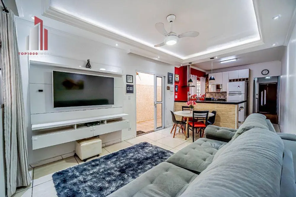 Casa, 3 quartos, 130 m² - Foto 1