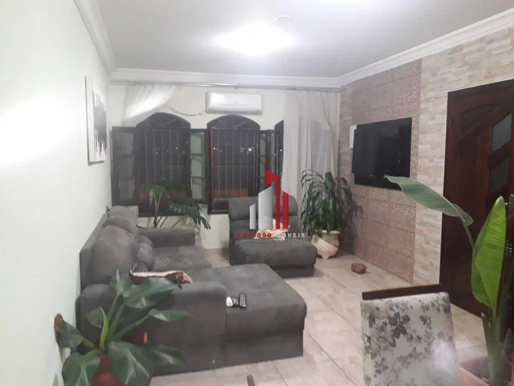 Sobrado, 3 quartos, 192 m² - Foto 2