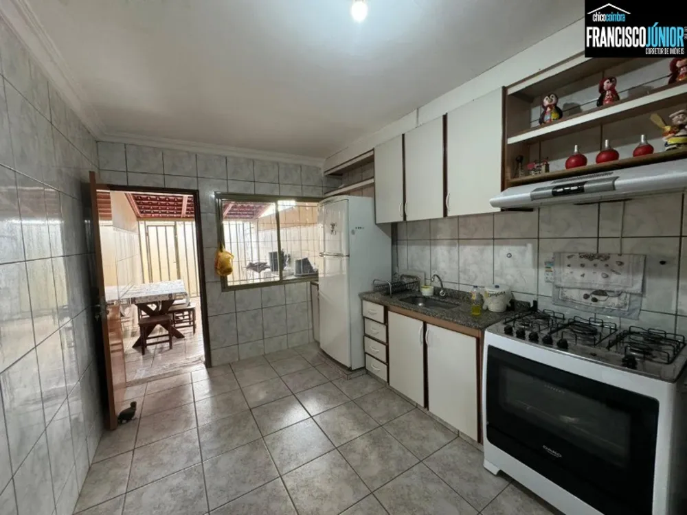 Casa, 3 quartos, 326 m² - Foto 9