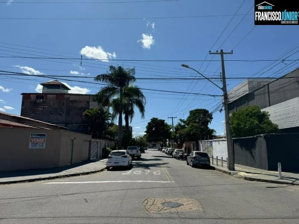 Casa, 3 quartos, 326 m² - Foto 1