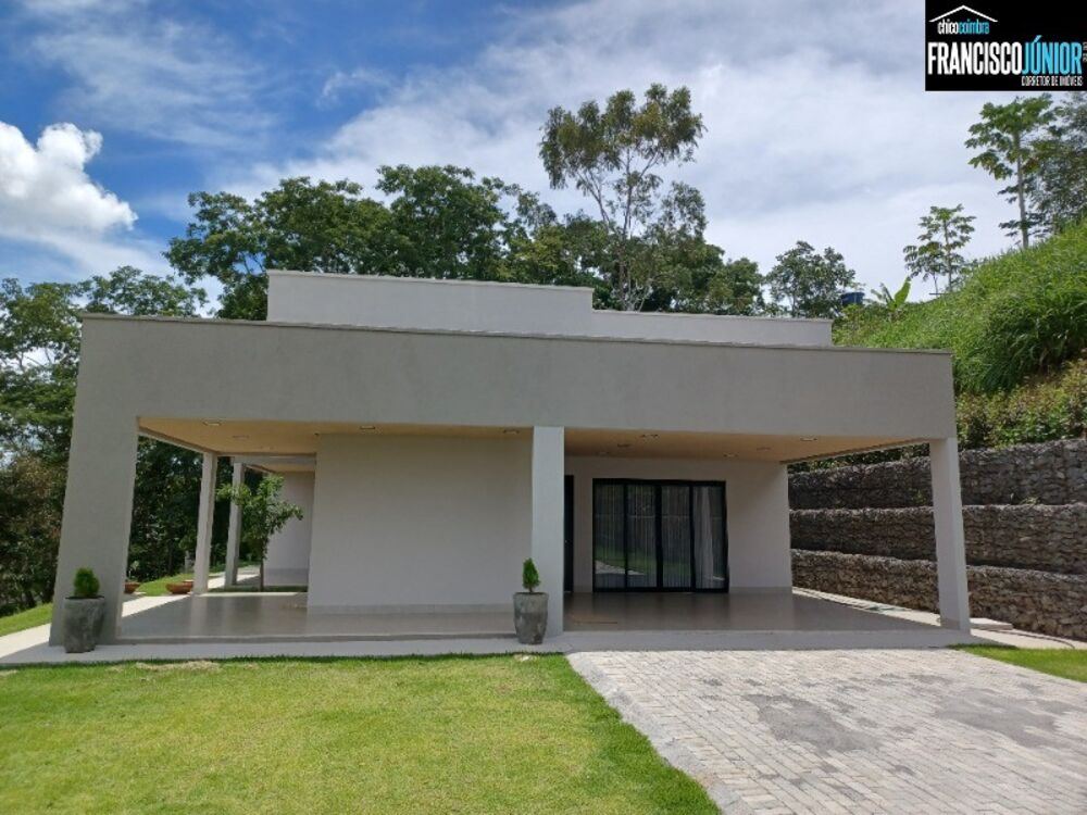 Chácara à venda com 5 quartos, 3277m² - Foto 1