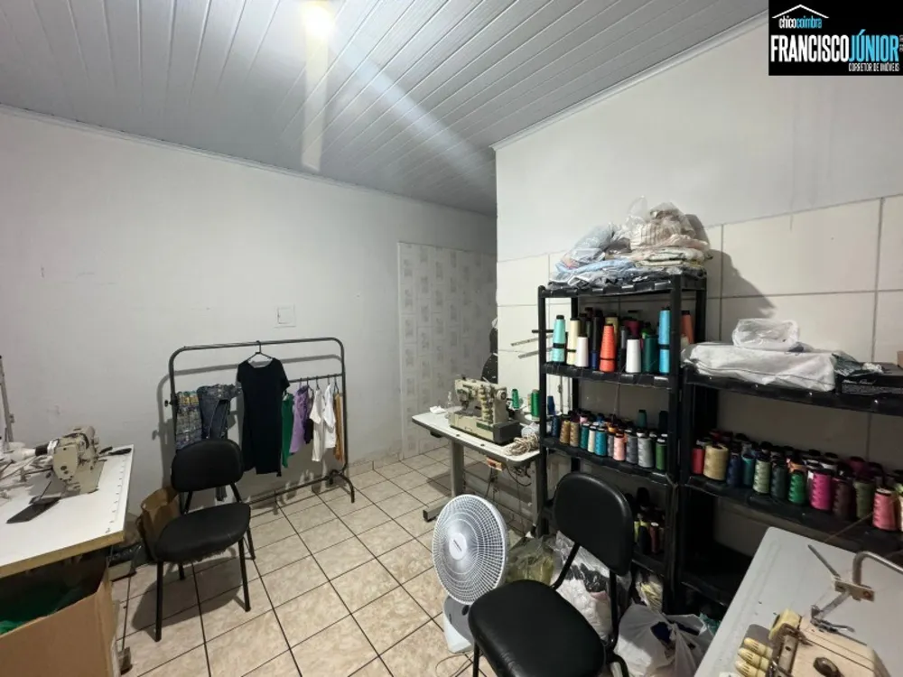 Casa, 4 quartos, 296 m² - Foto 4