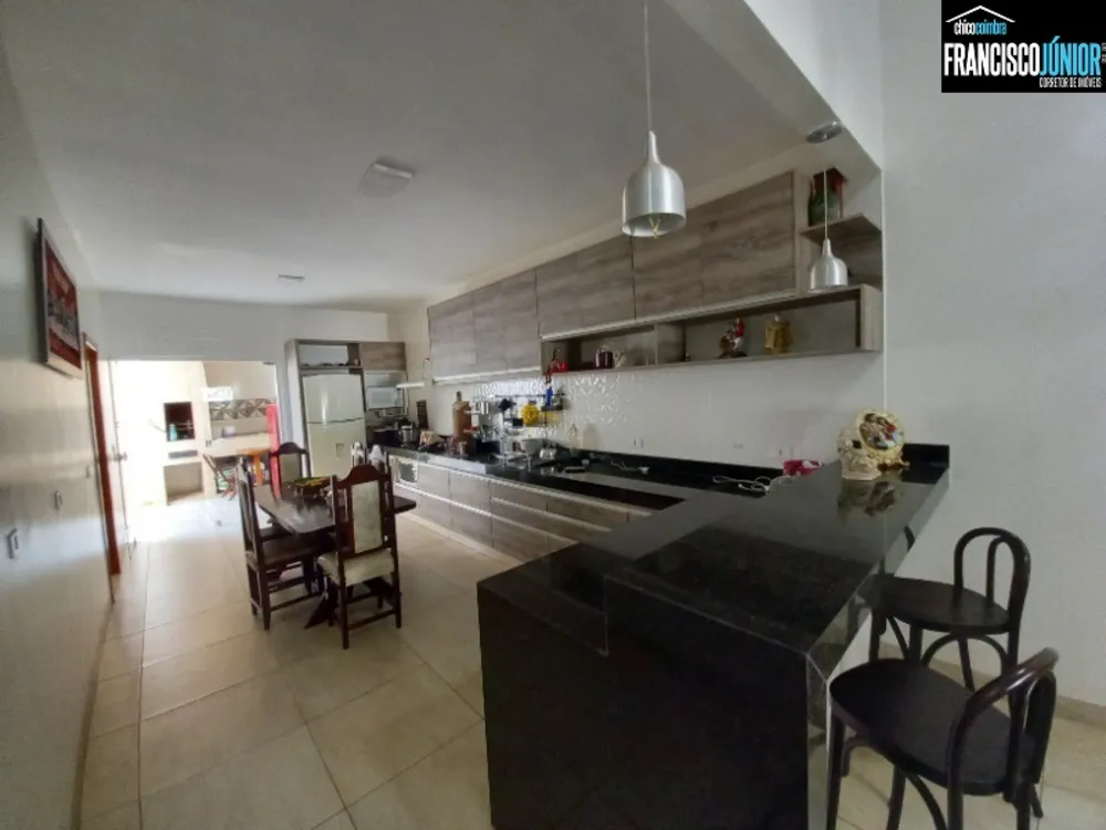 Casa, 3 quartos, 360 m² - Foto 4