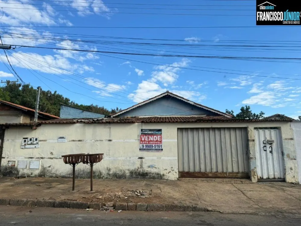 Casa, 2 quartos, 360 m² - Foto 1