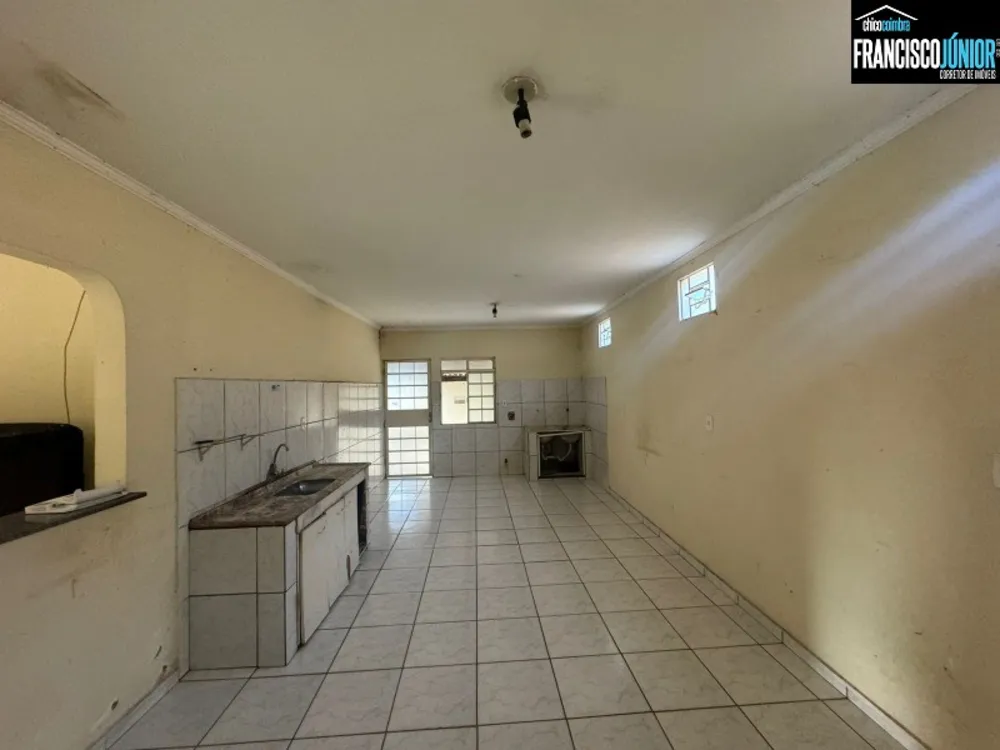 Casa, 2 quartos, 360 m² - Foto 4