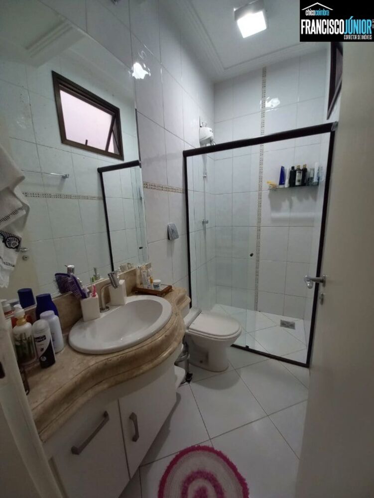 Casa à venda com 3 quartos, 210m² - Foto 26