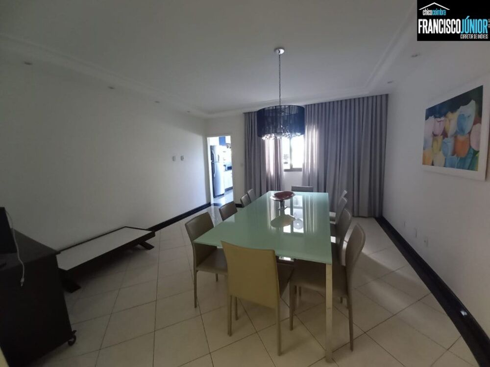 Casa à venda com 3 quartos, 210m² - Foto 9