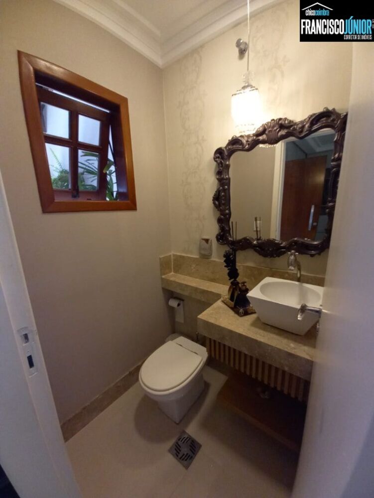 Casa à venda com 3 quartos, 210m² - Foto 6