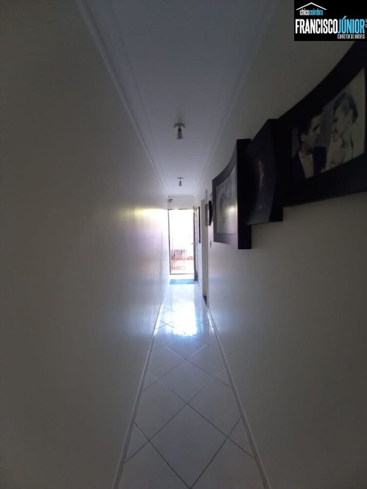 Casa à venda com 3 quartos, 210m² - Foto 27