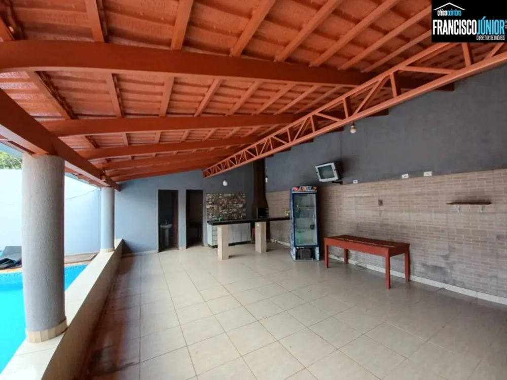 Casa, 3 quartos, 300 m² - Foto 1