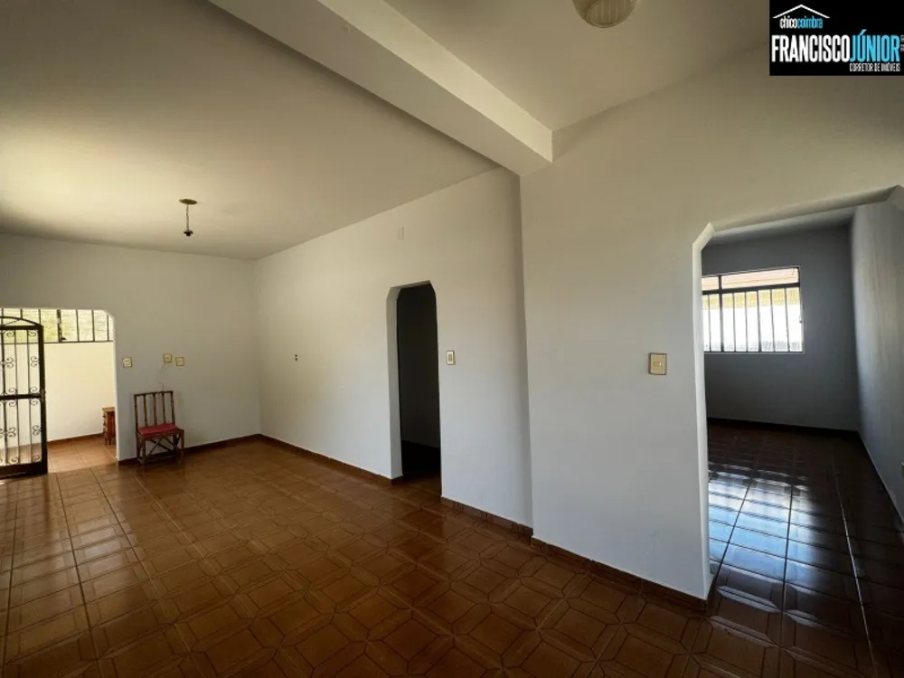 Casa, 3 quartos, 450 m² - Foto 3