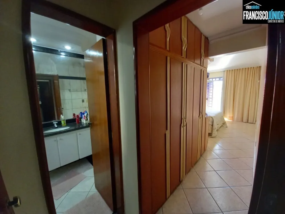 Casa, 4 quartos, 244 m² - Foto 7