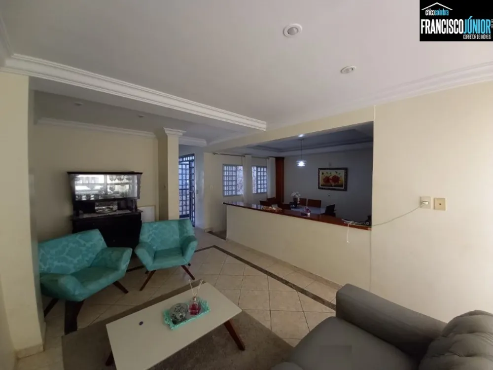 Casa, 4 quartos, 244 m² - Foto 4