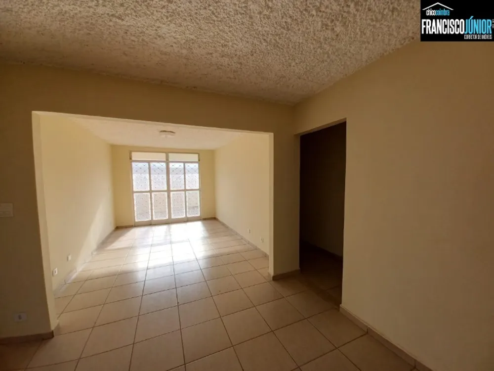 Casa, 3 quartos, 458 m² - Foto 1