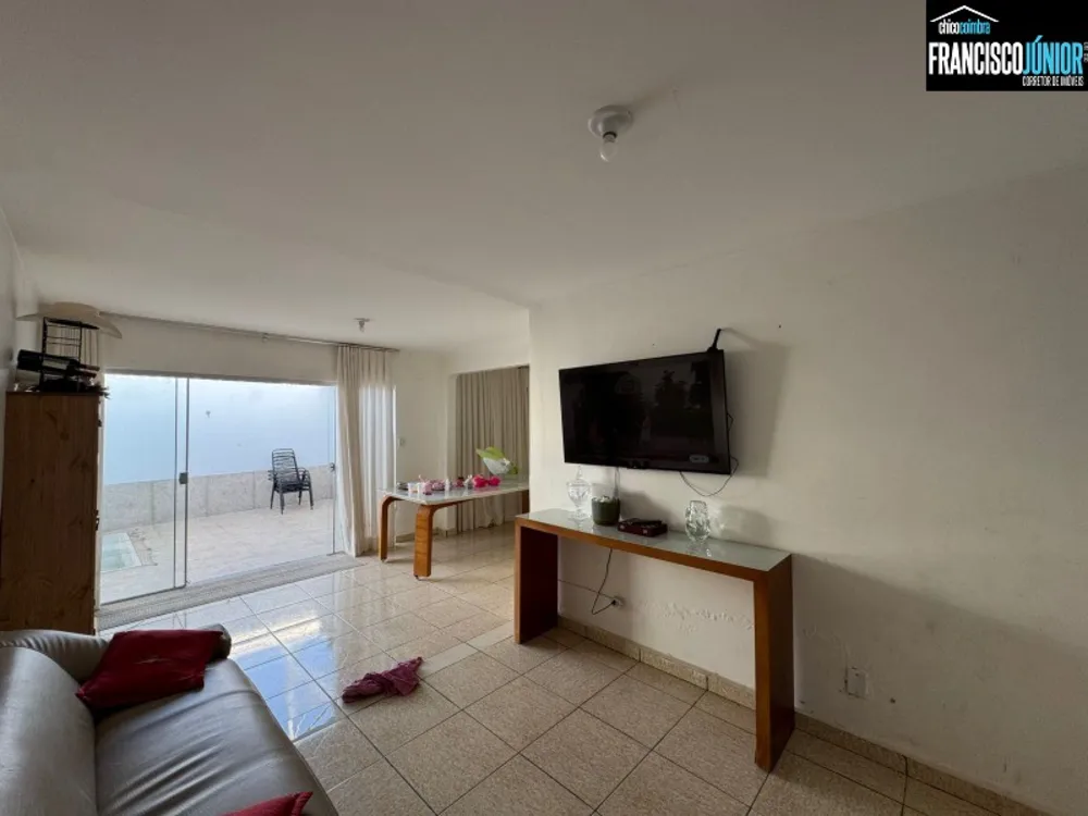 Casa, 4 quartos, 228 m² - Foto 6