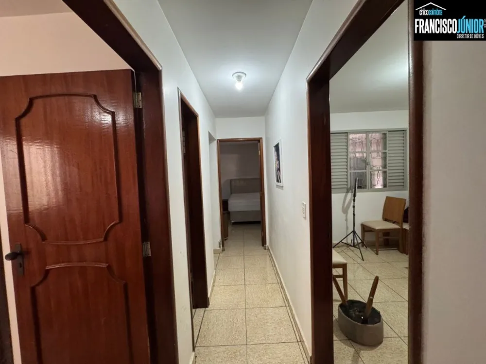 Casa, 4 quartos, 228 m² - Foto 8