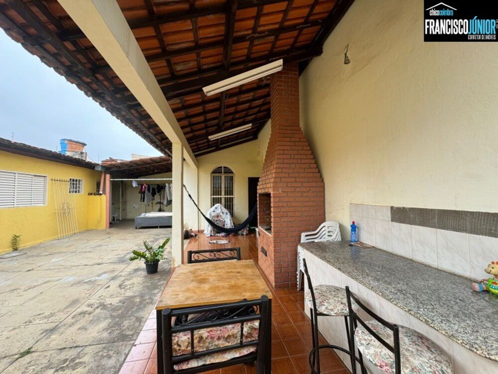 Casa, 3 quartos, 450 m² - Foto 2