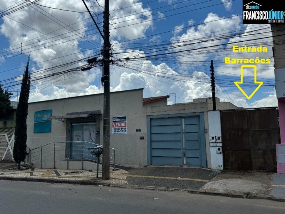 Prédio Inteiro à venda com 4 quartos, 450m² - Foto 8