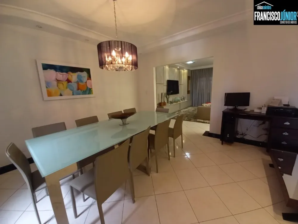 Casa, 3 quartos, 210 m² - Foto 8