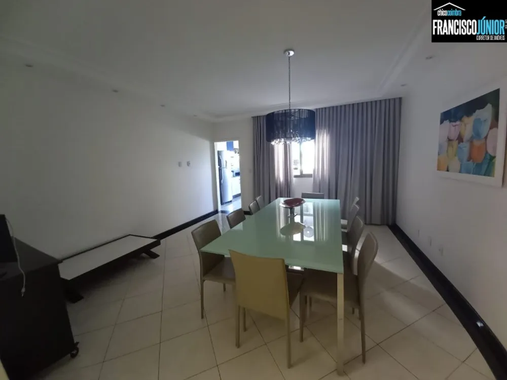 Casa, 3 quartos, 210 m² - Foto 2