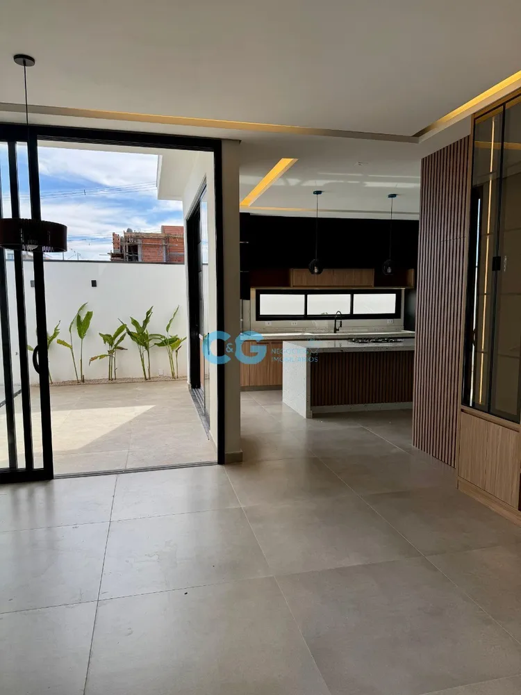 Casa, 3 quartos, 162 m² - Foto 2