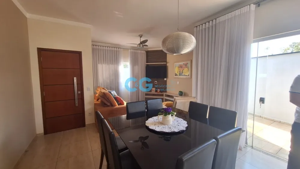 Casa, 3 quartos - Foto 2