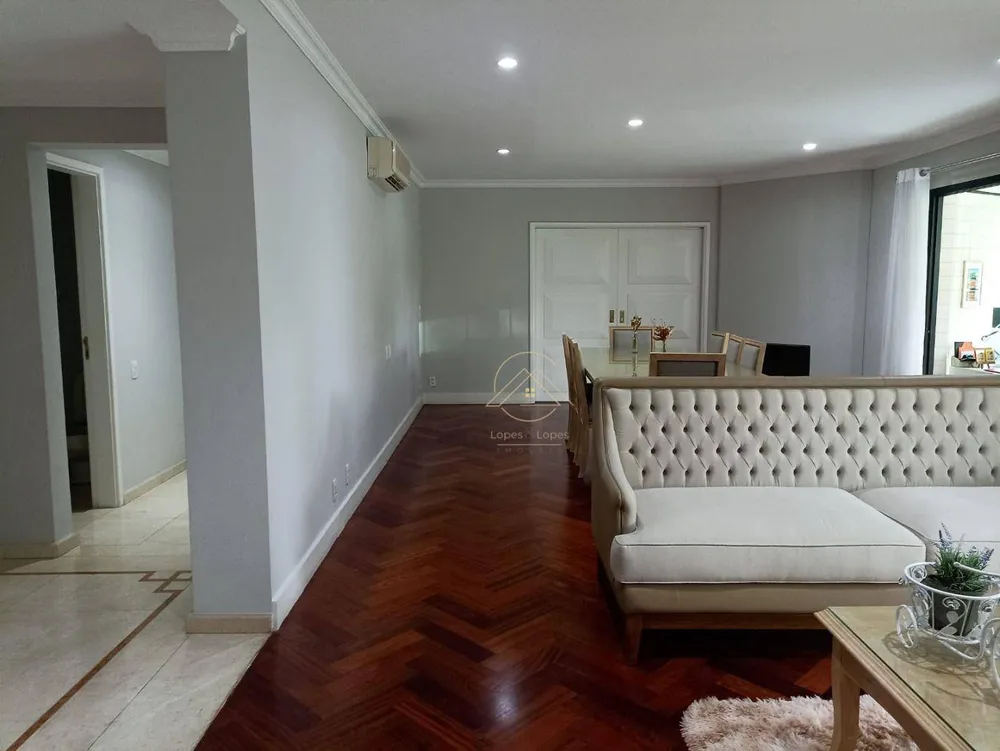 Apartamento, 4 quartos, 450 m² - Foto 1