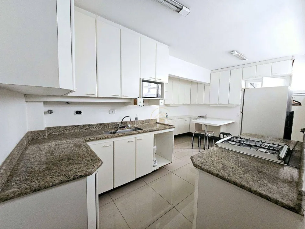 Apartamento, 3 quartos, 134 m² - Foto 2
