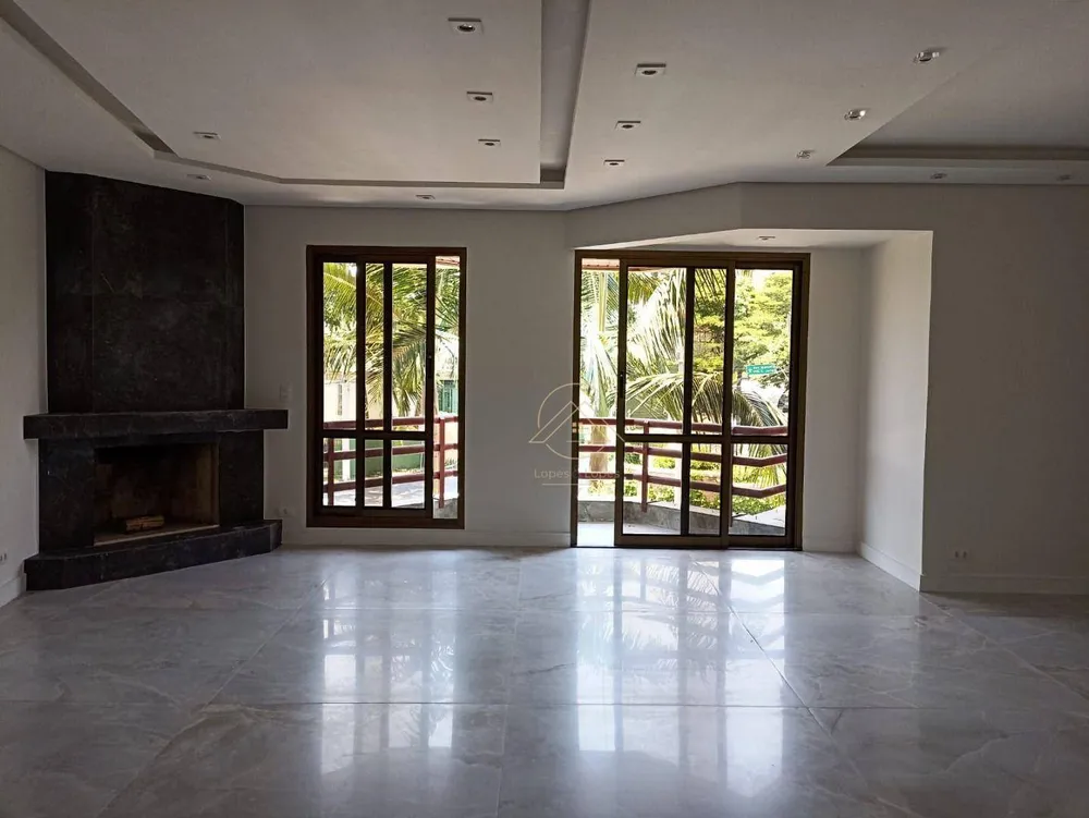 Apartamento, 3 quartos, 158 m² - Foto 1