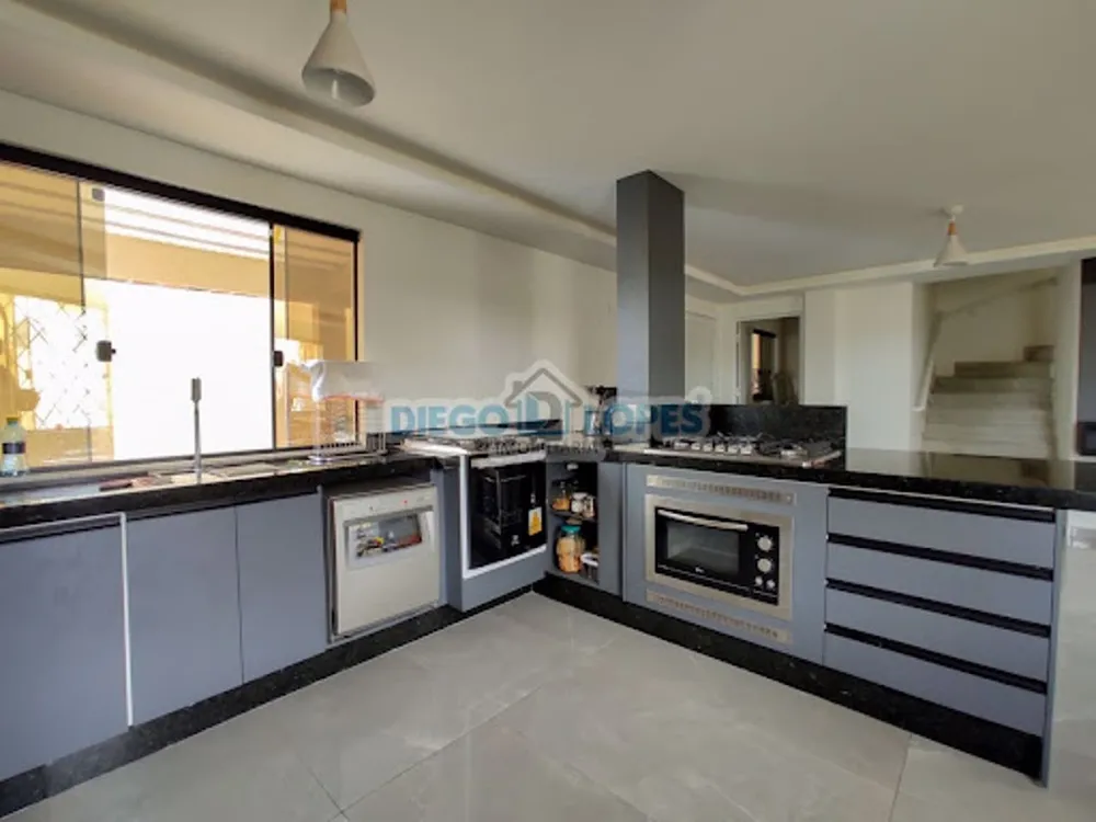 Sobrado, 3 quartos, 147 m² - Foto 2