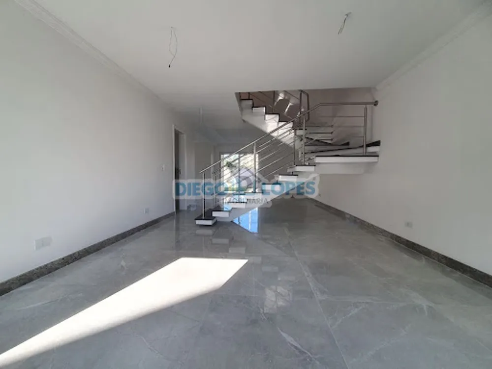 Casa, 3 quartos, 189 m² - Foto 2