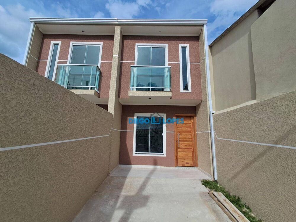 Sobrado à venda com 2 quartos, 70m² - Foto 1