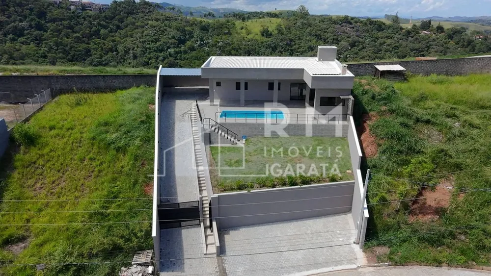 Casa, 3 quartos, 200 m² - Foto 1