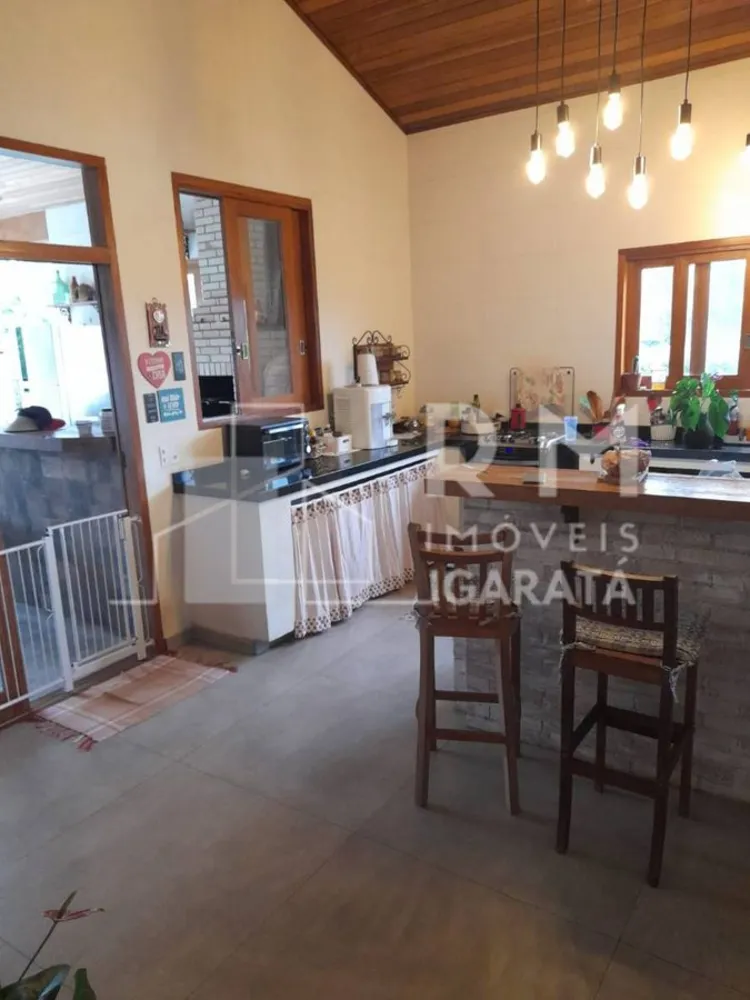 Chácara, 3 quartos, 1304 m² - Foto 2