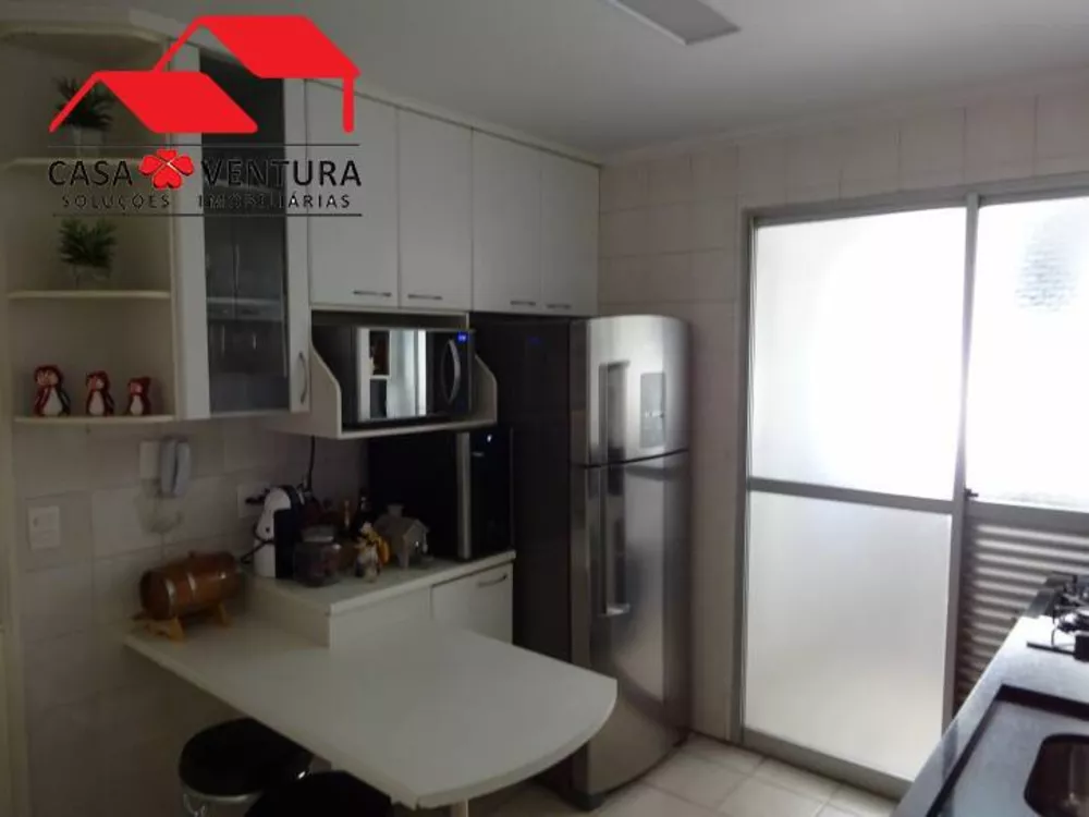 Apartamento à venda com 3 quartos, 75m² - Foto 3