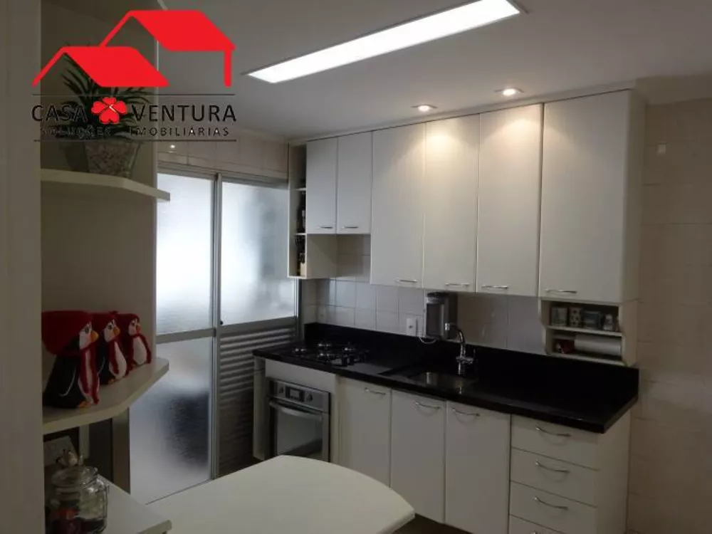 Apartamento à venda com 3 quartos, 75m² - Foto 4